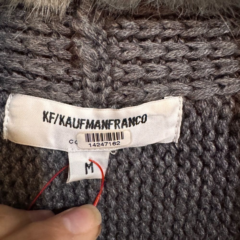KF/Kaufmanfranco Gray Faux fur collar Sweater Vest size M - Picture 4 of 8